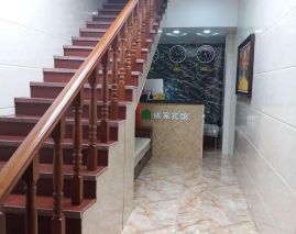 Yijia Hotel