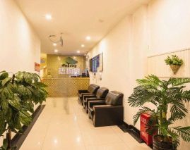 Wutong Tree Selection Hotel