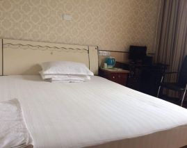 Huayang Hotel