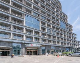 Haiyun Guanhai Apartment (Rizhao Wanpingkou Lighthouse Plaza Store)