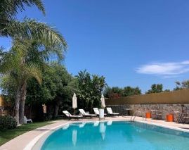 Carone Suite-Charme&Pool