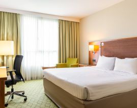 Courtyard by Marriott Paris Saint Denis