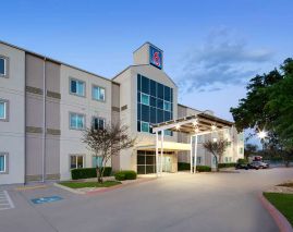 Baymont by Wyndham San Antonio Airport