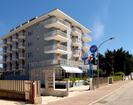 Hotel President