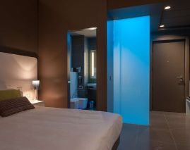 8Piuhotel
