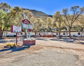West Walker Motel