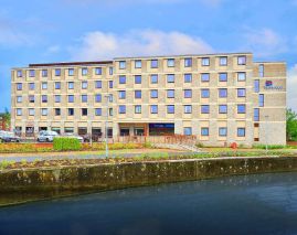 TRAVELODGE YORK CENTRAL LAYERTHORPE