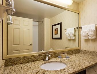 La Quinta Inn & Suites By Wyndham Kennesaw - Marietta, GA