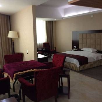 Hotel 石门九州共和大酒店 (Changde)
