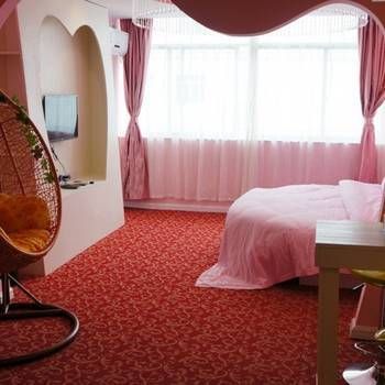 Bride-themed hotel in Nanning