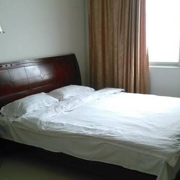 Hotel 象州龙诚公寓 (Liuzhou)