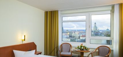 Hotel Am Terrassenufer (Dresda)