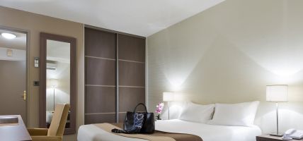 Hotel LA RESERVE – FERNEY VOLTAIRE Genève Ferney (Ferney-Voltaire)
