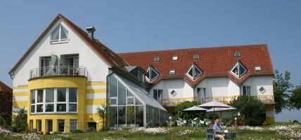 Sonnenhaken Seehotel (Buschvitz)