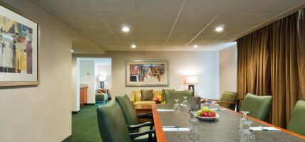 Holiday Inn & Suites CINCINNATI-EASTGATE (I-275E) (Cincinnati)