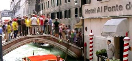 Hotel Al Ponte dei Sospiri (Venedig)
