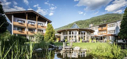 Familienhotel Trattnig (Alpi)