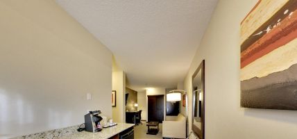 Holiday Inn Express & Suites EDMONTON-INTERNATIONAL AIRPORT (Nisku, Leduc County)