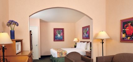Best Western Lamplighter Inn & Suites at SDSU (San Diego)