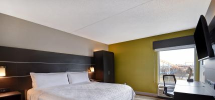 Holiday Inn Express & Suites ALLENTOWN CEN - DORNEYVILLE (Allentown)