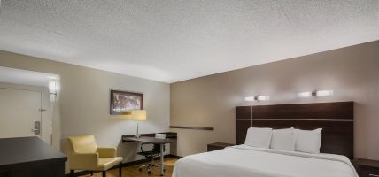 Hotel Red Roof PLUS+ & Suites Knoxville West - Cedar Bluff