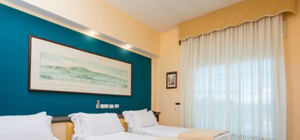 Hotel San Paolo (Naples)