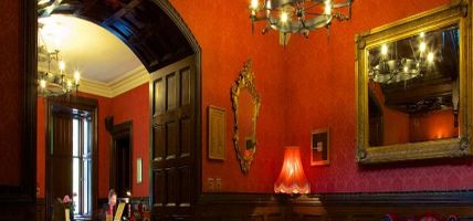 Tulloch Castle Hotel (Highland)
