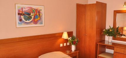 Hotel Bretagne (Corfu)