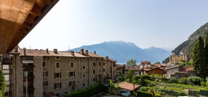 Hotel Garni Canarino (Riva del Garda)
