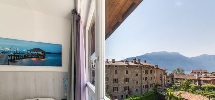 Hotel Garni Canarino (Riva del Garda)