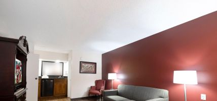 Red Roof Inn & Suites Calhoun