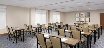 Holiday Inn Express & Suites BALTIMORE - BWI AIRPORT NORTH (Linthicum)