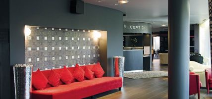 Standing Hotel Suites by Actisource (Roissy-en-France)
