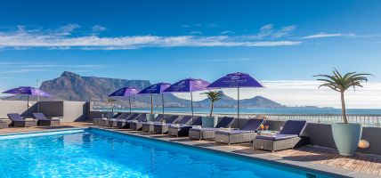 Lagoon Beach Hotel and Spa (Cape Town)