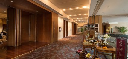 InterContinental Hotels QINGDAO (Qingdao)