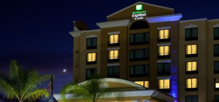 Holiday Inn Express & Suites ORLANDO - INTERNATIONAL DRIVE (Orlando)