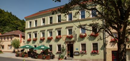 Hotel Goldener Hirsch (Bad Berneck im Fichtelgebirge)