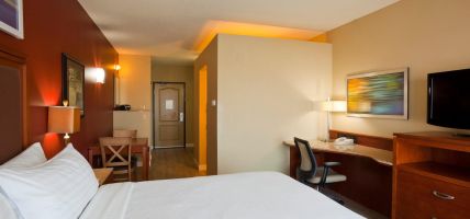 Holiday Inn & Suites MAPLE GROVE NW MPLS-ARBOR LKS (Maple Grove)