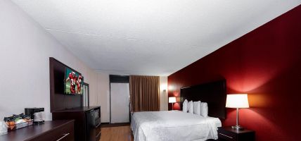 Hotel Red Roof PLUS+ Huntsville - Madison