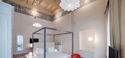 Hotel NH Collection Firenze Porta Rossa (Florence)
