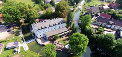 Zum Löwen Seehotel (Wesenberg)