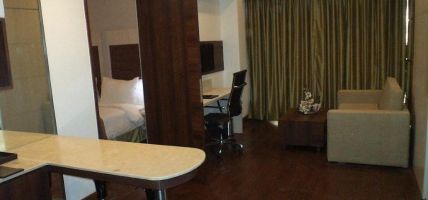 Hotel Mahagun Sarovar Portico Suites Ghaziabad