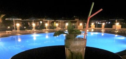 Hotel Zorbas Beach Village (Chania)
