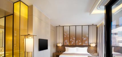 HUALUXE Hotels and Resorts SHANGHAI TWELVE AT HENGSHAN (Shanghai)