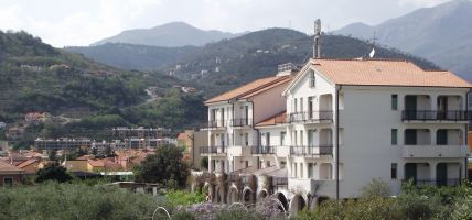 Hotel Il Borgo degli Ulivi Resort (Pietra Ligure)