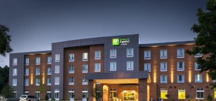 Holiday Inn Express & Suites MADISON CENTRAL (Madison)