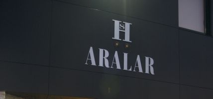Hotel Hostal Aralar (Aizoáin, Berrioplano)