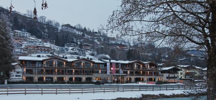 Hotel Avenida Mountain Lodges Kaprun by Alpin Rentals