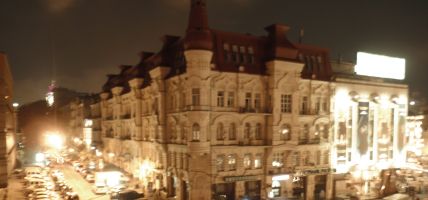 Hotel Ukr-apartments in the center (Kiev)