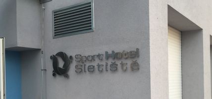 Sport Hotel Sletiště (Kladno)